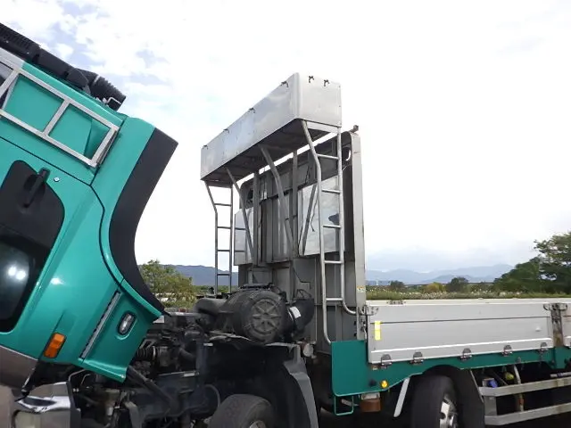 ＵＤ クオン LKG-CG5ZA(8x4)の写真25