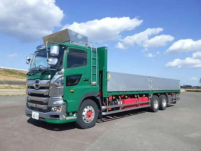 日野 プロフィア 2DG-FR1AHG(6x2)の写真1