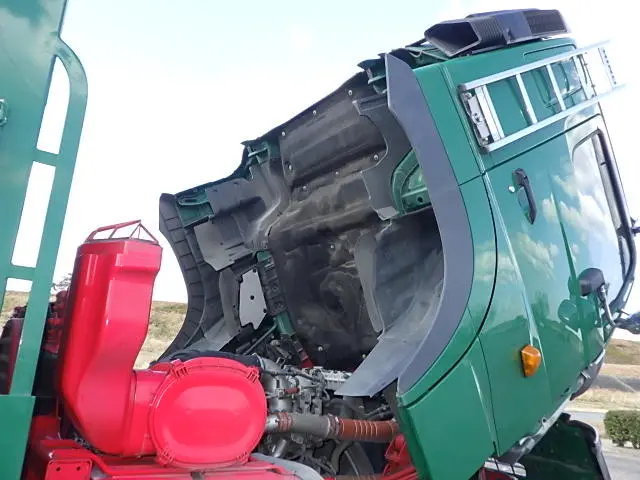 日野 プロフィア 2DG-FR1AHG(6x2)の写真31