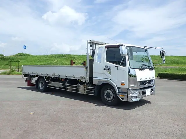 三菱 ファイター QKG-FK62FZ(2WD)の写真2