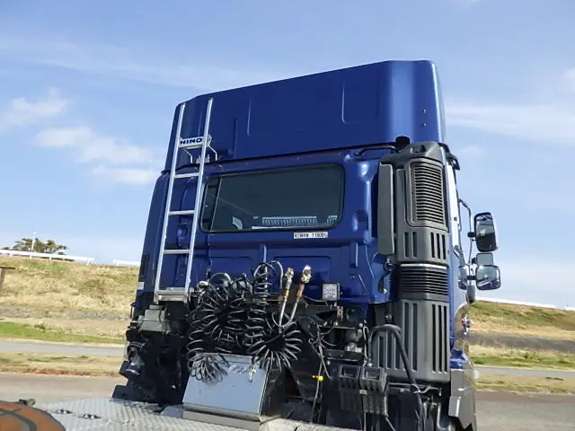 日野 プロフィア QPG-SH1EDDG(未入力/関係無)の写真6