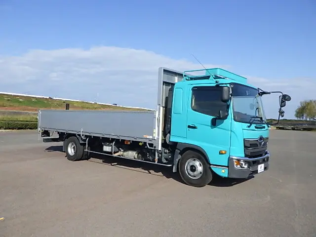 日野 レンジャー 2KG-FD2ABA(2WD)の写真2