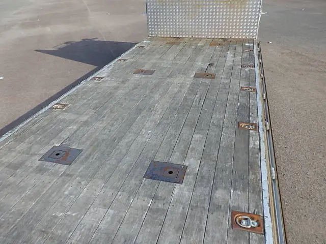 日野 レンジャー 2KG-FD2ABA(2WD)の写真9