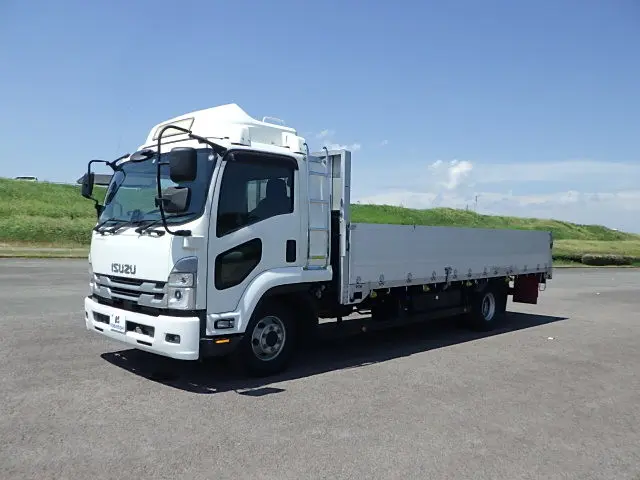 いすゞ フォワード 2RG-FRR90S2(2WD)の写真1
