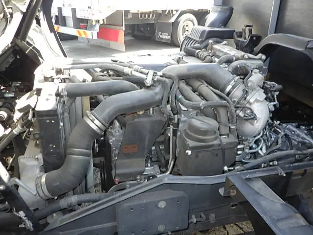 いすゞ フォワード 2RG-FRR90S2(2WD)の写真28