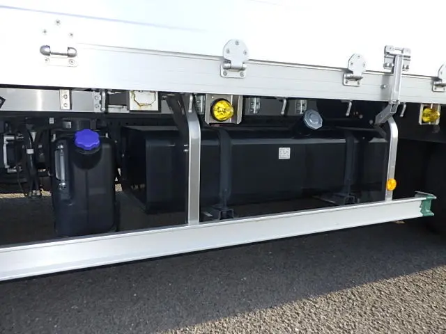 いすゞ フォワード 2RG-FRR90T2(2WD)の写真19