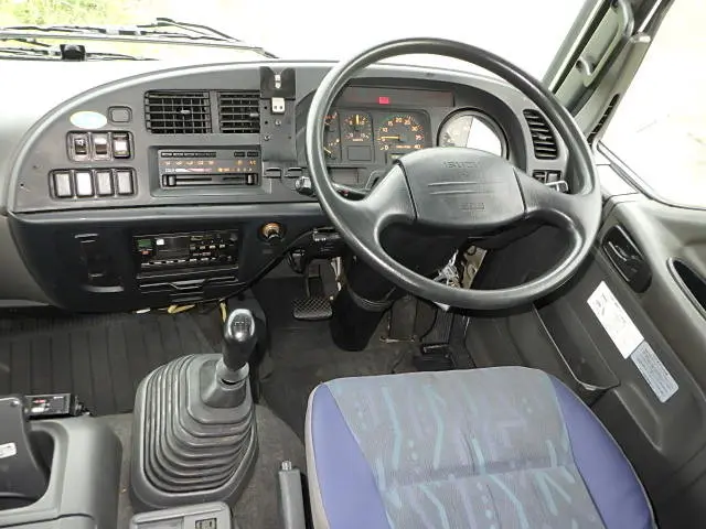 いすゞ フォワード PA-FRR34L4(2WD)の写真23