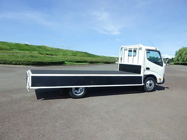 日野 デュトロ TKG-XZU655M(2WD)の写真6