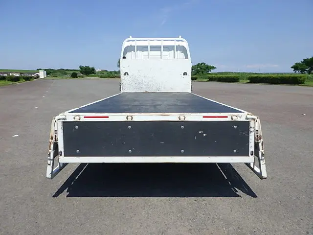 いすゞ エルフ TKG-NMR85N(2WD)の写真7