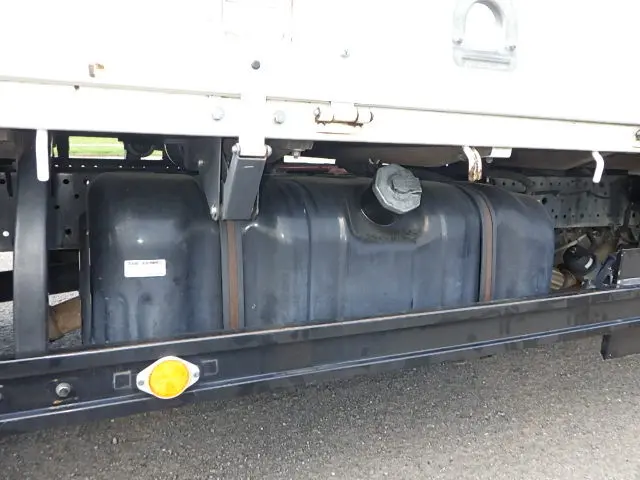 いすゞ エルフ TKG-NMR85N(2WD)の写真15