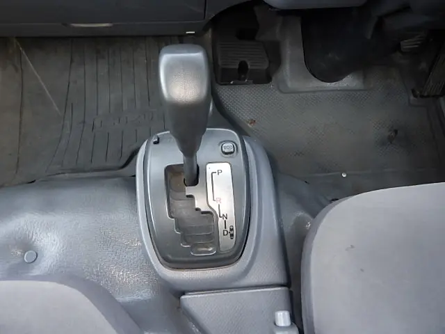 いすゞ エルフ TKG-NMR85N(2WD)の写真23