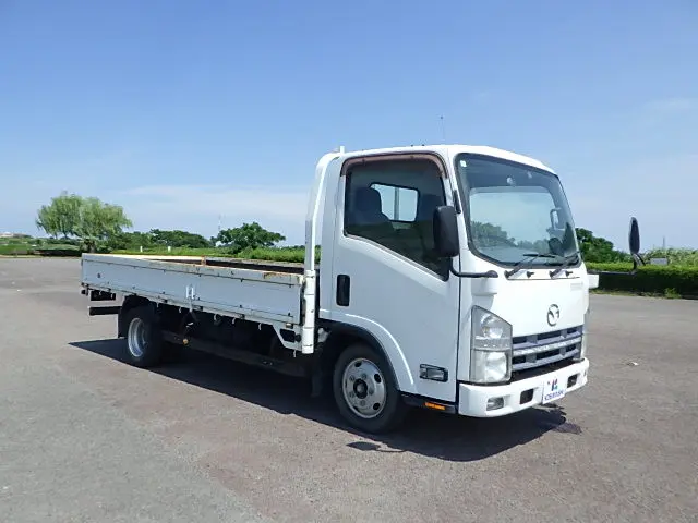 マツダ タイタン BKG-LLR85AR(2WD)の写真2