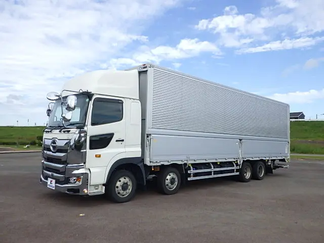 日野 プロフィア 2DG-FW1AHG(8x4)の写真1