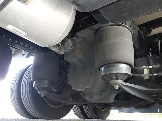 日野 プロフィア 2DG-FW1AHG(8x4)の写真19