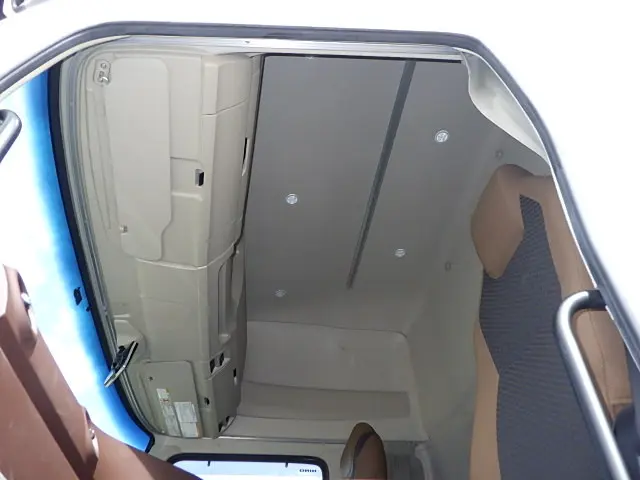 日野 プロフィア 2DG-FW1AHG(8x4)の写真23