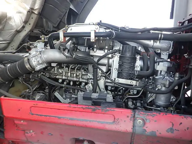 いすゞ ギガ QPG-CYL77B(6x2)の写真29