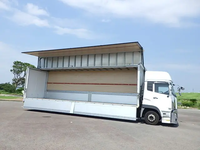 UD クオン 2PG-CG5CA(8x4)の写真6