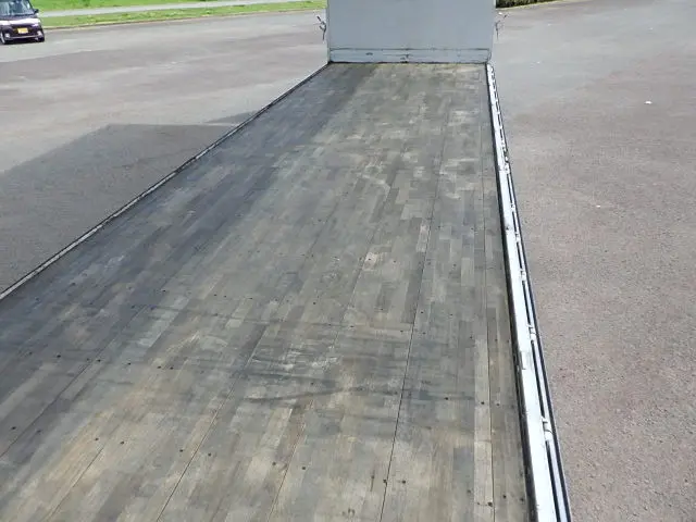 ＵＤ クオン 2PG-CG5CA(8x4)の写真7