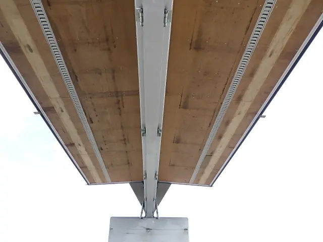 ＵＤ クオン 2PG-CG5CA(8x4)の写真9