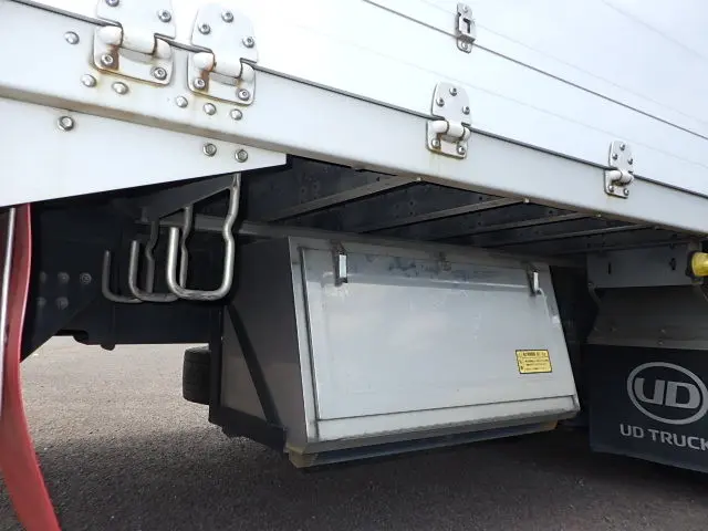 ＵＤ クオン 2PG-CG5CA(8x4)の写真14