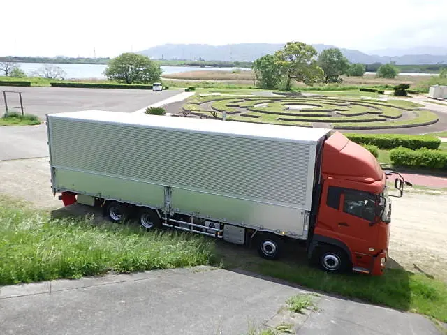 ＵＤ クオン 2PG-CG5CA(8x4)の写真21