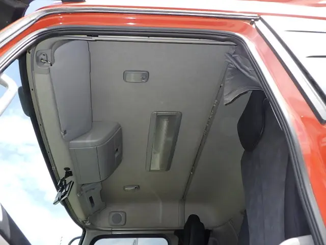 ＵＤ クオン 2PG-CG5CA(8x4)の写真22