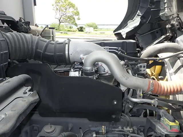 ＵＤ クオン 2PG-CG5CA(8x4)の写真27