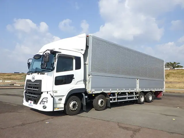 ＵＤ クオン 2PG-CG5CA(8x4)の写真1