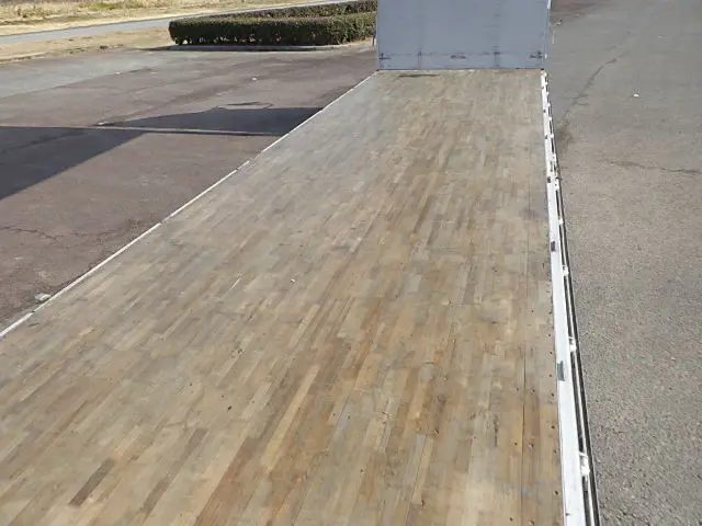 ＵＤ クオン 2PG-CG5CA(8x4)の写真7