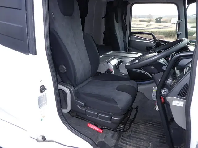 ＵＤ クオン 2PG-CG5CA(8x4)の写真26