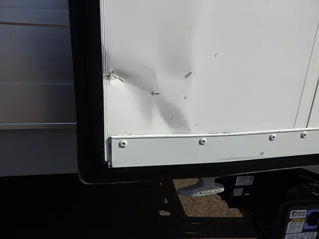 いすゞ ギガ 2KG-CYJ77C(8x4)の写真13