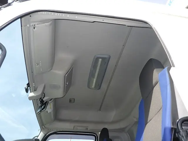 いすゞ ギガ 2KG-CYJ77C(8x4)の写真24