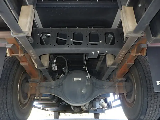 いすゞ フォワード 2RG-FRR90S2(2WD)の写真21