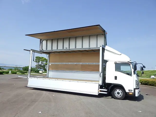 いすゞ フォワード 2RG-FRR90T2(2WD)の写真6