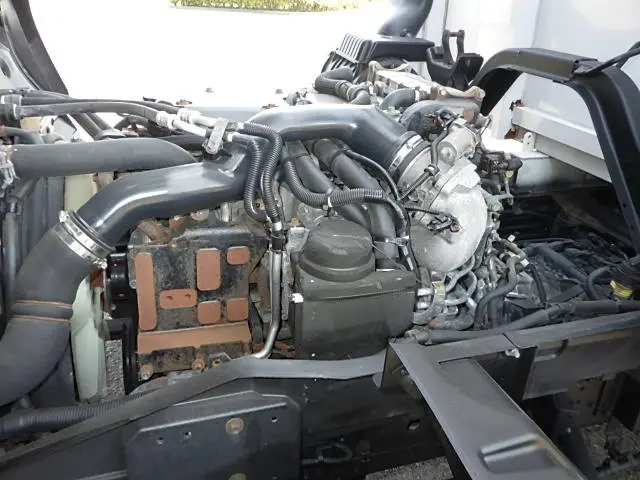 いすゞ フォワード 2RG-FRR90T2(2WD)の写真28
