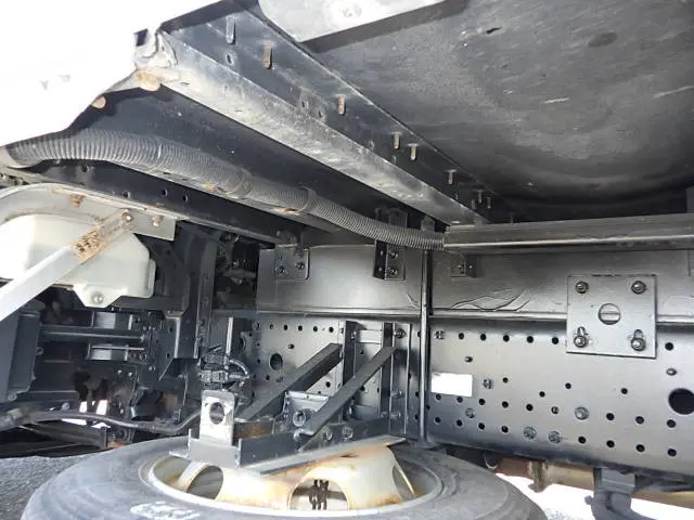 いすゞ フォワード 2RG-FRR90T2(未入力/関係無)の写真15