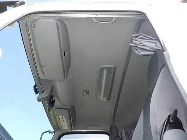 いすゞ フォワード 2RG-FRR90T2(未入力/関係無)の写真22