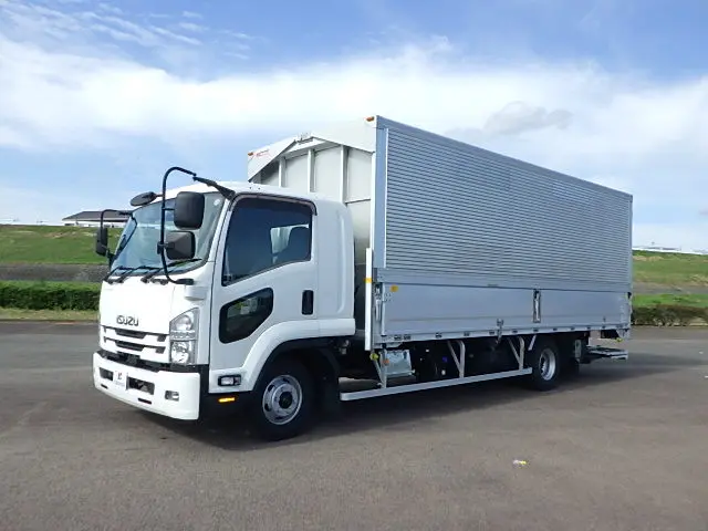 いすゞ フォワード 2PG-FRR90T2(2WD)の写真1