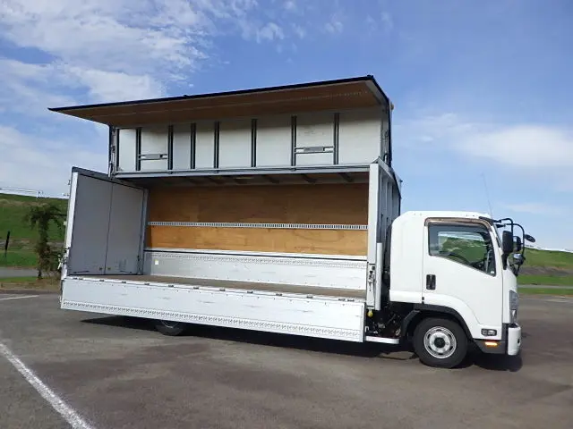 いすゞ フォワード 2PG-FRR90T2(2WD)の写真7