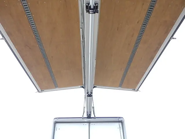 日野 レンジャー 2PG-FD2ABG(2WD)の写真10