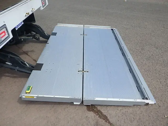 日野 レンジャー 2PG-FD2ABG(2WD)の写真14