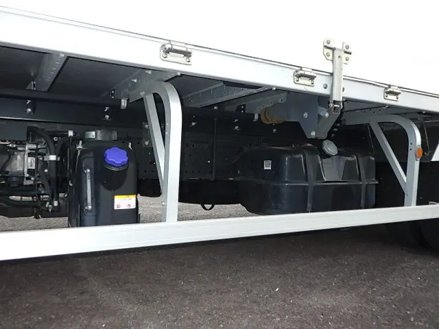 いすゞ フォワード 2PG-FRR90T2(2WD)の写真19