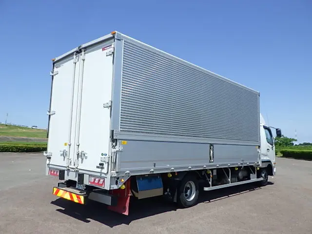 三菱 ファイター 2PG-FK61F(2WD)の写真4