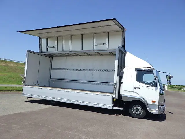 三菱 ファイター 2PG-FK61F(2WD)の写真6