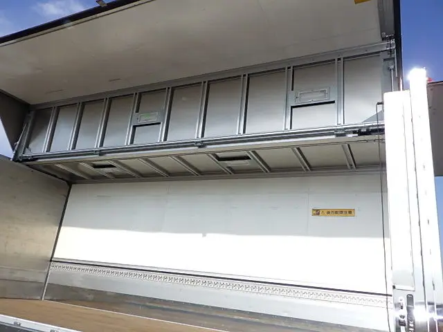 日野 レンジャー 2PG-FD2ABG(2WD)の写真6