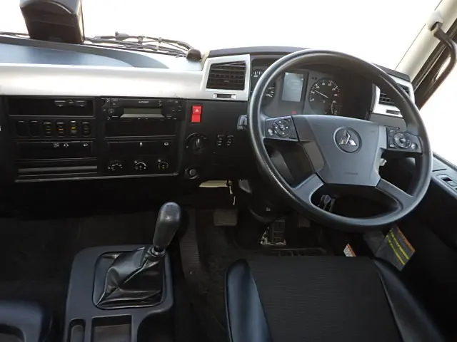三菱 ファイター 2PG-FK61F(2WD)の写真25