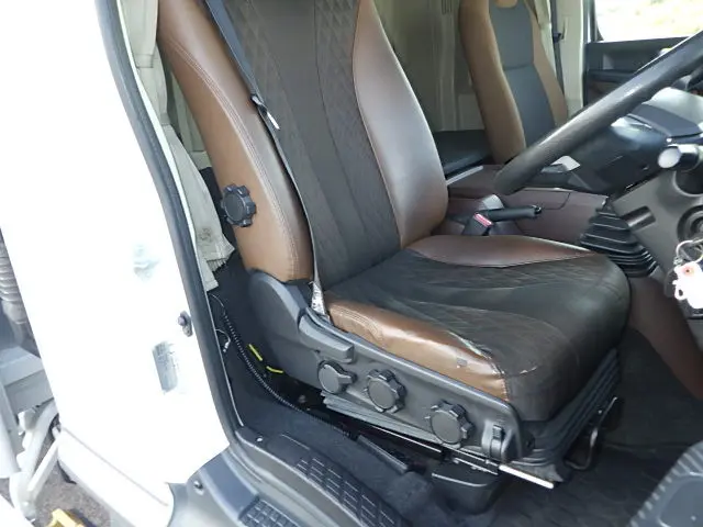 日野 レンジャー 2PG-FD2ABG(2WD)の写真25