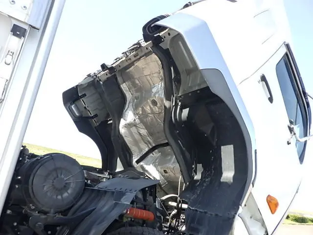 三菱 ファイター 2PG-FK61F(2WD)の写真31