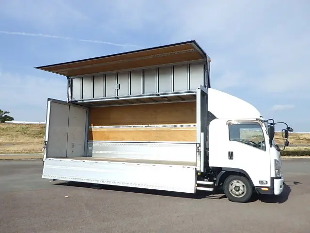 いすゞ フォワード TKG-FRR90S2(2WD)の写真6