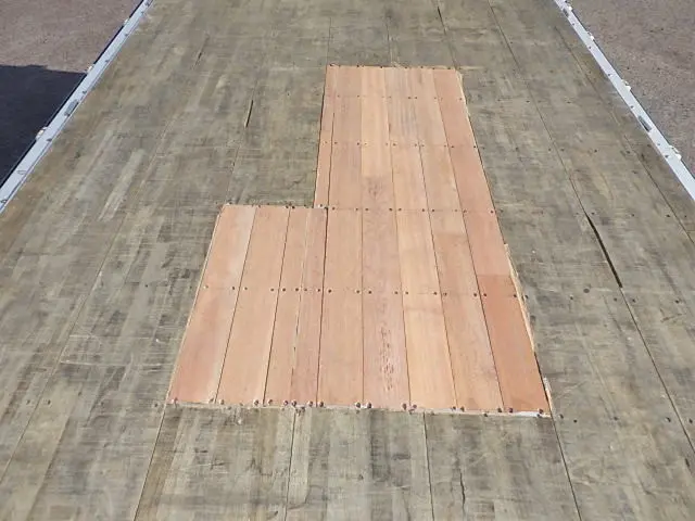 いすゞ フォワード TKG-FRR90S2(2WD)の写真11